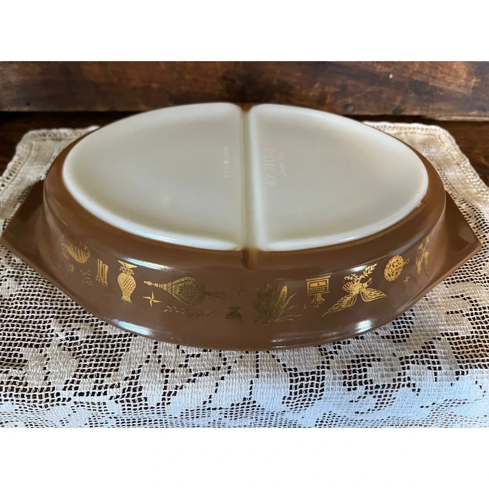 Vintage Pyrex Early American Divided Casserole Dish 1.5 Qt Brown Gold‎ 063 Lid